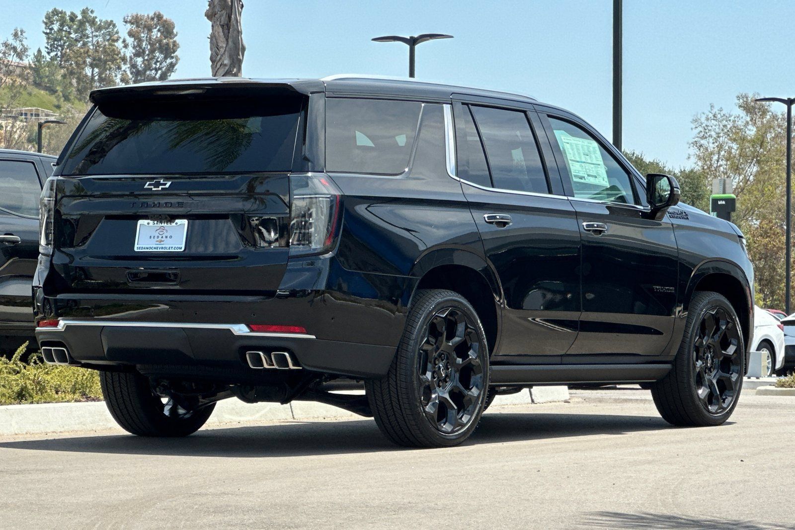 New 2026 Chevrolet Tahoe High Country AWD/4WD image 4
