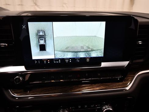 Used 2024 GMC Sierra 1500 Elevation w/ Elevation Premium Package AWD/4WD image 25