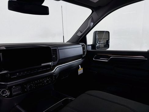 New 2026 Chevrolet Silverado 2500 LT w/ Trail Boss Package AWD/4WD image 19