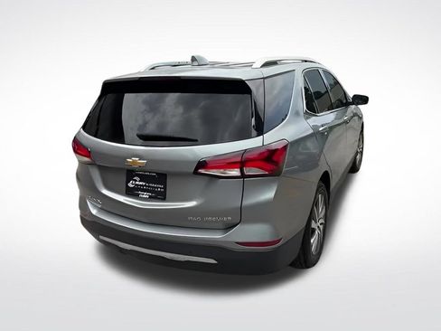 Used 2023 Chevrolet Equinox Premier AWD/4WD image 13