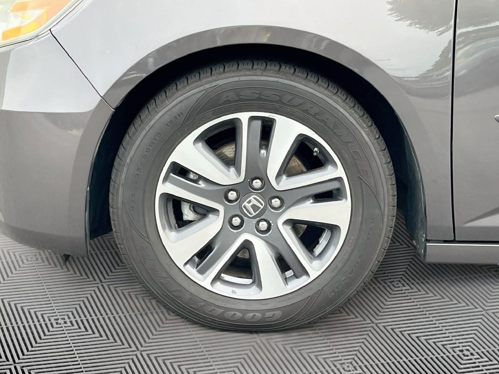 Used 2016 Honda Odyssey Touring image 11