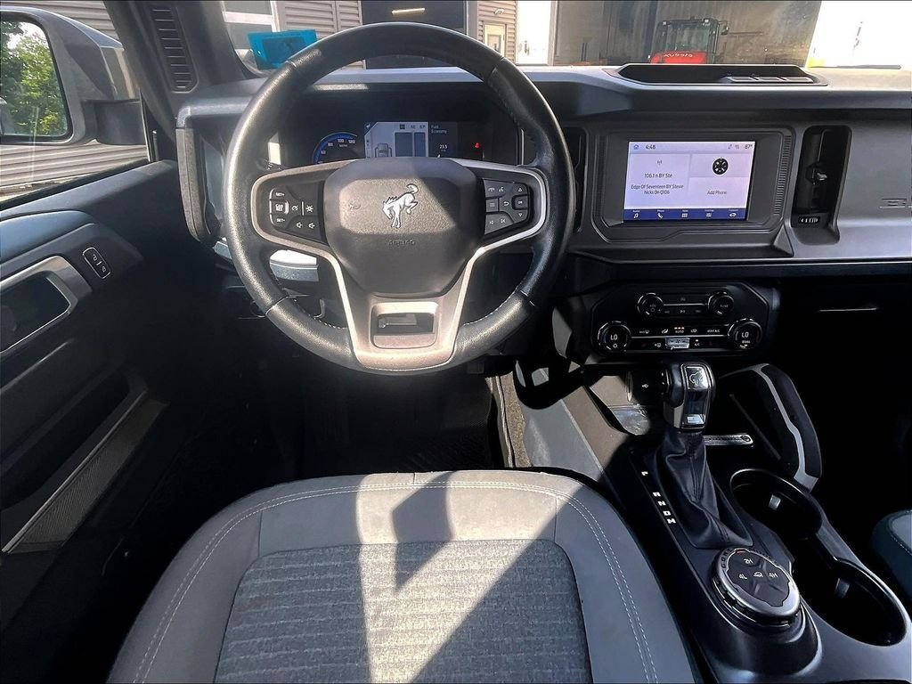 Used 2023 Ford Bronco Outer Banks AWD/4WD image 5