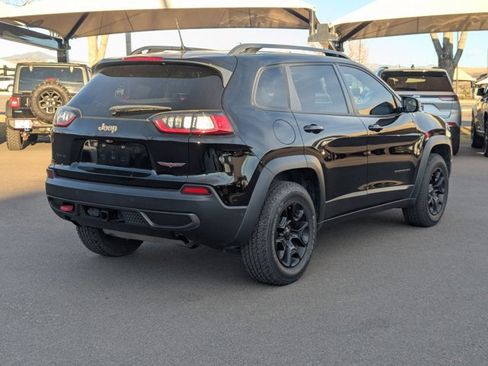 Used 2019 Jeep Cherokee Trailhawk image 5