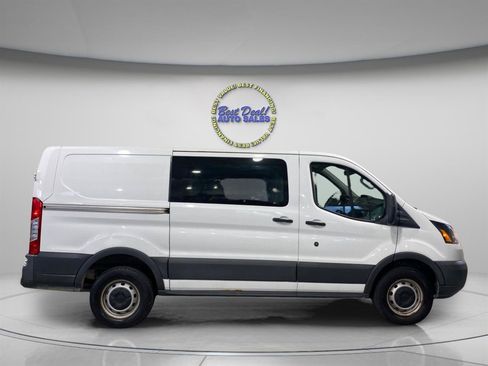 Used 2018 Ford Transit 250 130 Low Roof RWD image 6