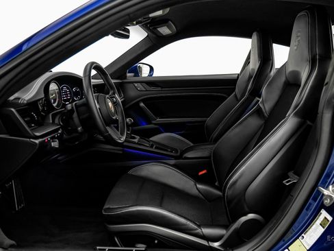 Used 2022 Porsche 911 GT3 image 37