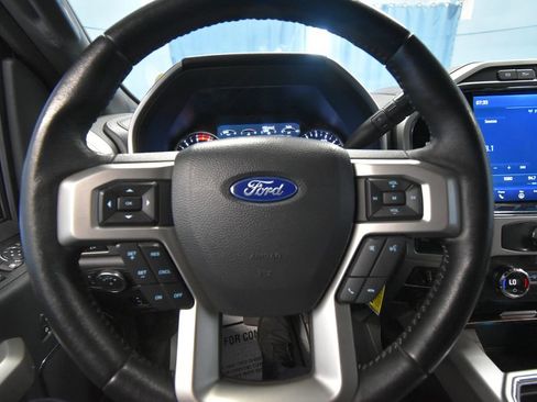 Used 2022 Ford F250 Lariat image 11