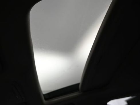 Certified 2023 Honda Accord EX image 18