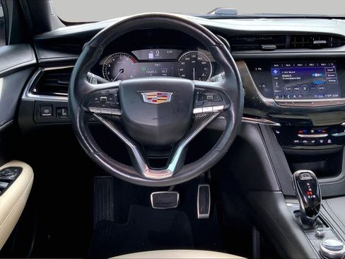 Used 2020 Cadillac XT6 Sport AWD/4WD image 6
