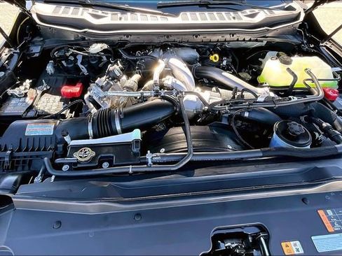 New 2026 Ford F250 Platinum w/ FX4 Off-Road Package image 11