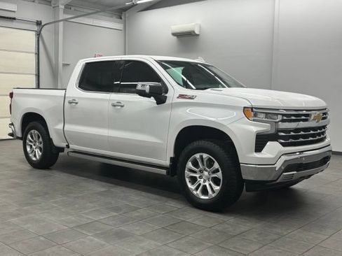 Used 2023 Chevrolet Silverado 1500 LTZ AWD/4WD image 1