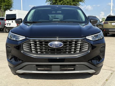 Used 2025 Ford Escape Active image 11