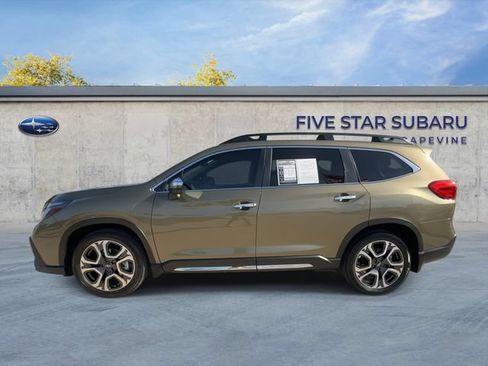 Used 2023 Subaru Ascent Touring AWD/4WD image 5