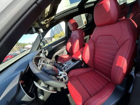 New 2025 Alfa Romeo Stelvio Sprint w/ Veloce Package image 11