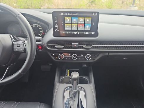 Certified 2024 Honda HR-V EX-L image 17