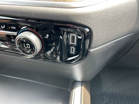 New 2026 Chevrolet Silverado 1500 LT Trail Boss w/ Convenience Package II image 34