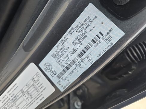 Used 2025 Ford F250 Platinum image 11