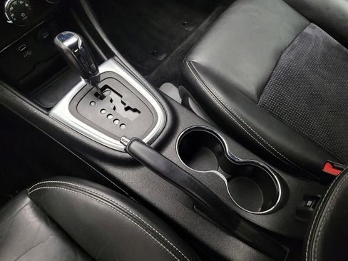 Used 2014 Chrysler 200 S FWD image 26
