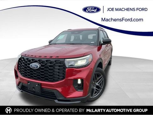 Used 2025 Ford Explorer ST-Line w/ Premium Package image 1