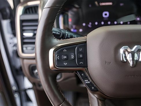 Used 2025 RAM 1500 Limited image 18