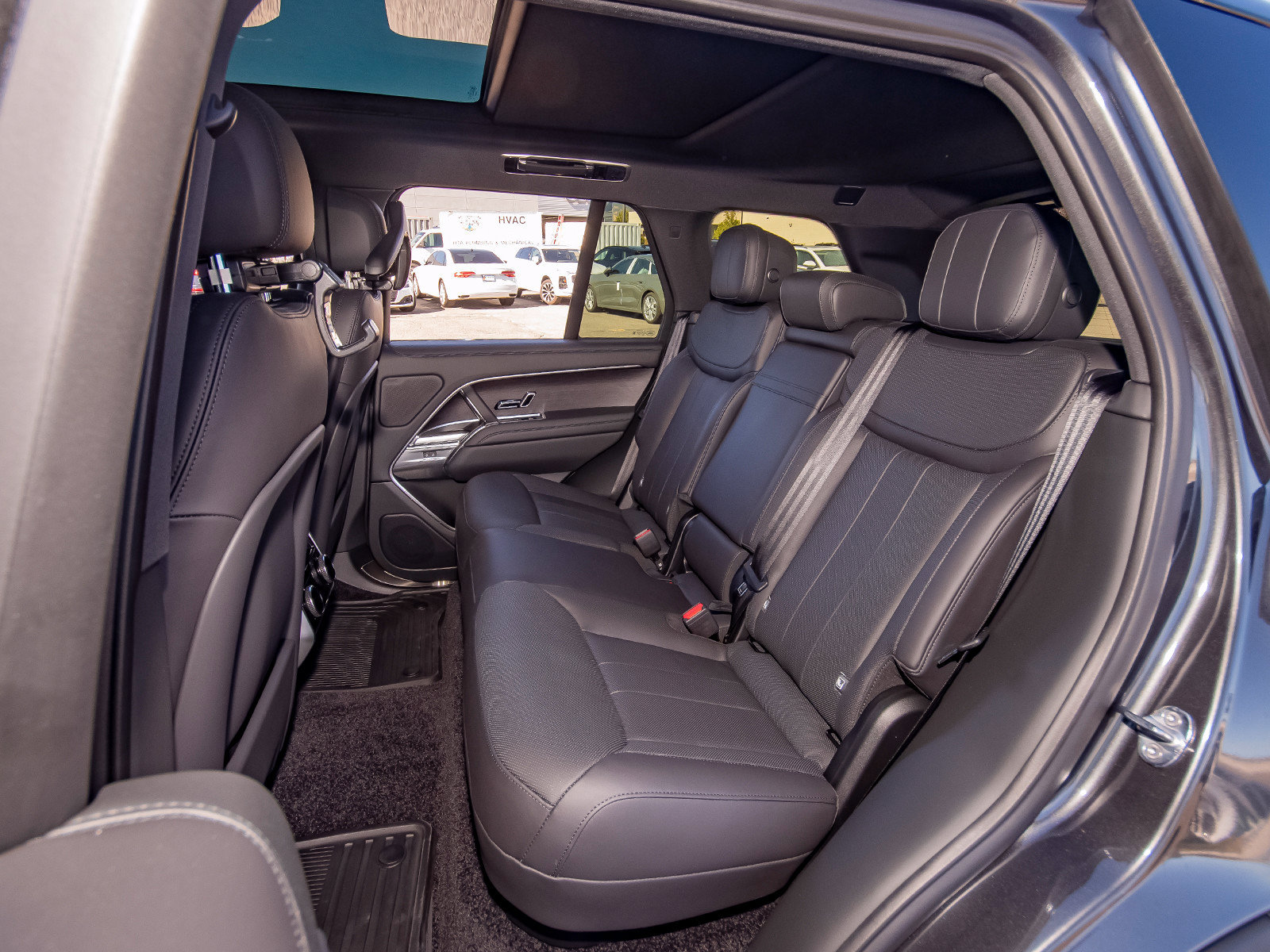 New 2027 Land Rover Range Rover SE AWD/4WD image 46