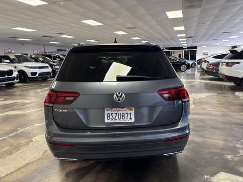 Used 2020 Volkswagen Tiguan S image 8