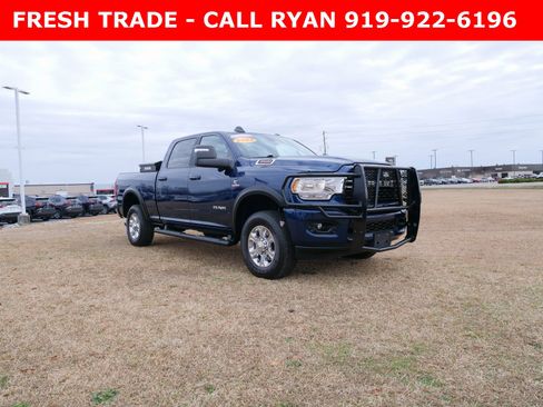Used 2024 RAM 3500 Big Horn w/ Safety Group image 2