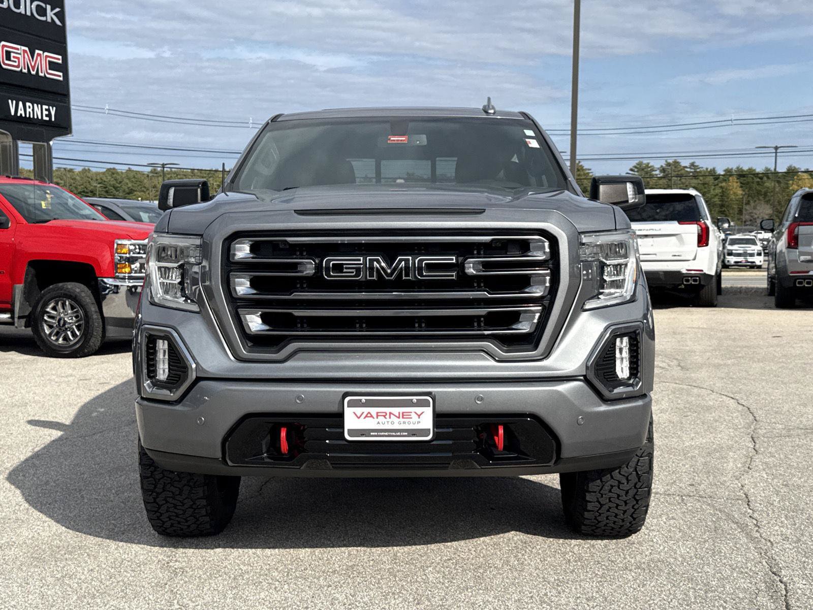 Used 2020 GMC Sierra 1500 AT4 w/ AT4 Premium Package AWD/4WD image 2