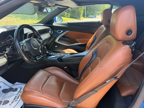 Used 2016 Chevrolet Camaro LT w/ RS Package RWD image 12