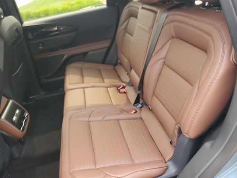 New 2026 Lincoln Nautilus Reserve w/ Jet Appearance Package AWD/4WD image 30