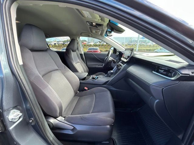 Used 2022 Toyota Venza LE AWD/4WD image 12