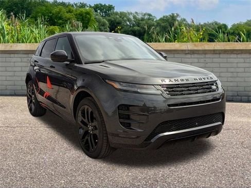 New 2026 Land Rover Range Rover Evoque Dynamic SE image 3