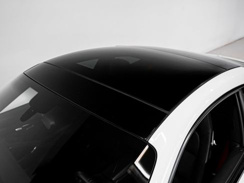 Used 2015 Porsche 911 Carrera S image 33