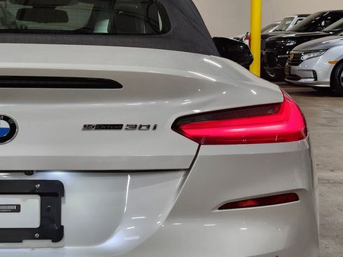 Used 2019 BMW Z4 sDrive30i w/ Executive Package RWD image 23
