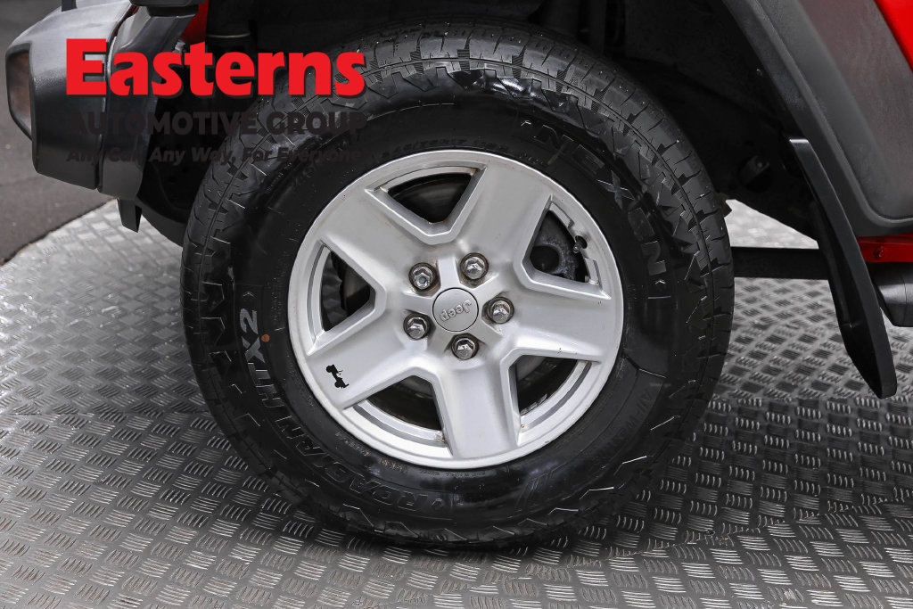 Used 2020 Jeep Gladiator Sport w/ Quick Order Package 24S AWD/4WD image 31
