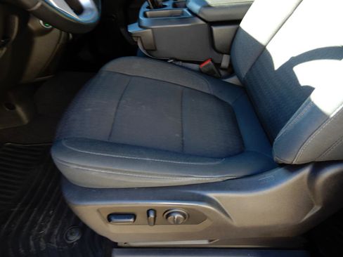 Used 2019 GMC Sierra 1500 SLE w/ SLE Value Package image 12