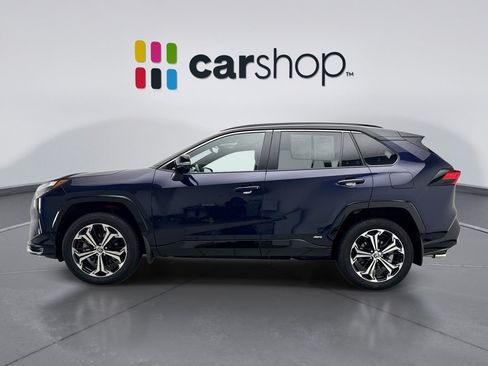 Used 2025 Toyota RAV4 XSE w/ Weather Package AWD/4WD image 2