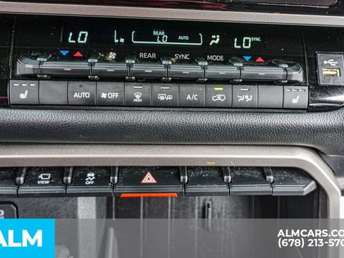 Used 2025 Toyota Sequoia SR5 AWD/4WD image 42