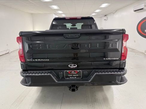 New 2026 Chevrolet Silverado 1500 Custom image 7