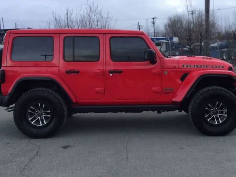 Used 2024 Jeep Wrangler Unlimited Rubicon 392 image 9
