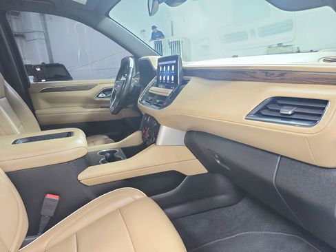 Used 2021 Chevrolet Tahoe Premier image 36