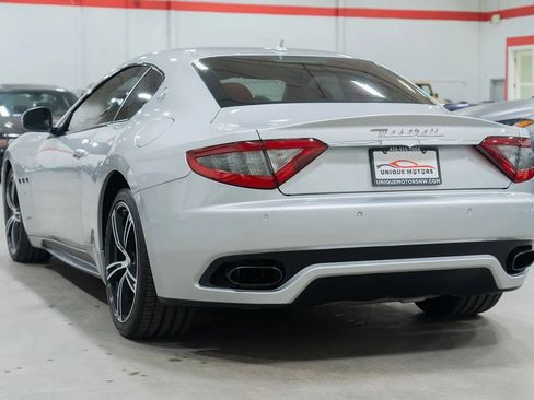Used 2017 Maserati GranTurismo Sport RWD image 4