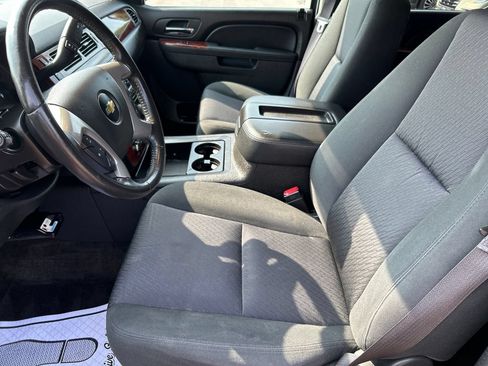 Used 2013 Chevrolet Tahoe LS w/ Convenience Package AWD/4WD image 12