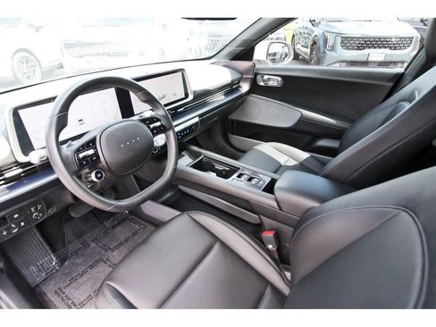 Used 2023 Hyundai Ioniq 6 SEL RWD image 15