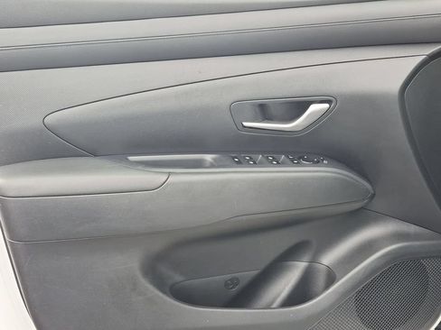 Used 2025 Hyundai Tucson SEL FWD image 11