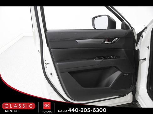 Used 2020 MAZDA CX-5 Touring image 4