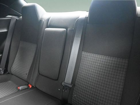 Used 2021 Dodge Challenger R/T Scat Pack w/ Shaker Package image 33