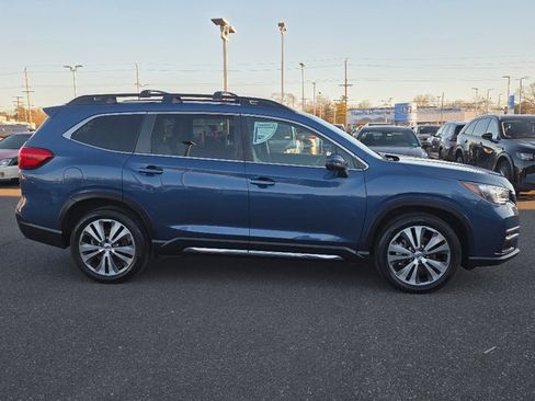 Used 2022 Subaru Ascent Limited w/ Technology Package image 17
