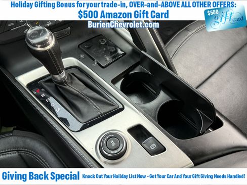 Used 2016 Chevrolet Corvette Stingray Convertible w/ Carbon Flash Badge Package image 18