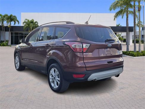 Used 2018 Ford Escape SE w/ SE Sync 3 Package image 5