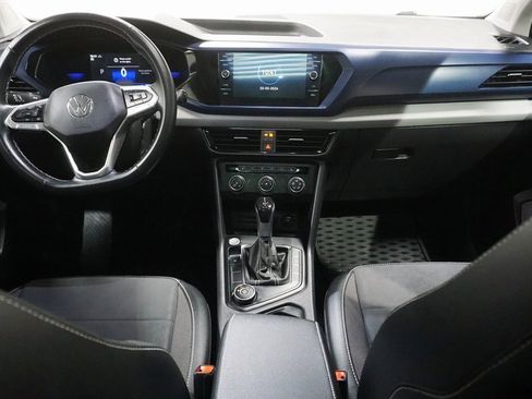 Used 2022 Volkswagen Taos SE image 14